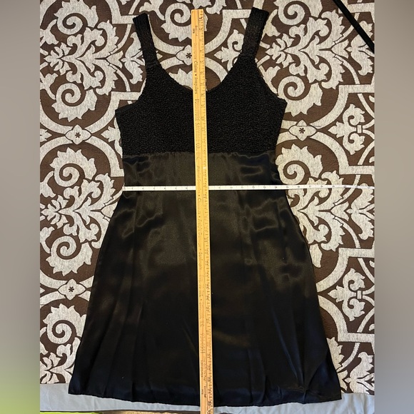 black smocked bodice mini dress (S/M) - UPFront brand - Picture 8 of 14